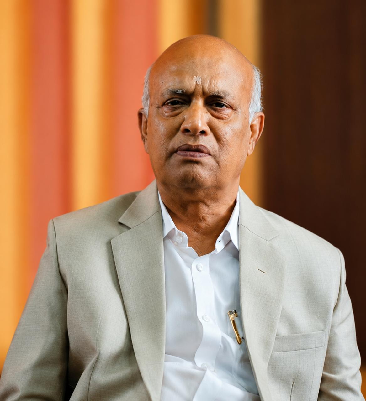MR. R N Majumdar